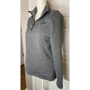 The North Face women’s half zip pullover5